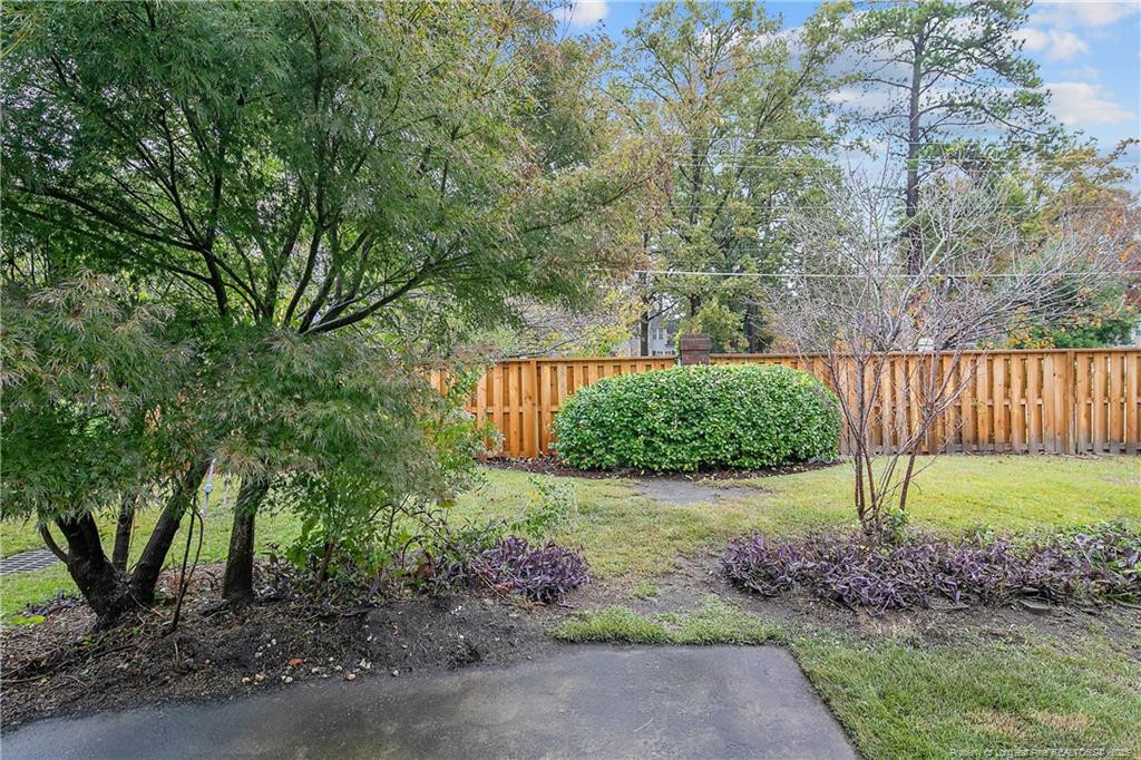property viewer photo 45