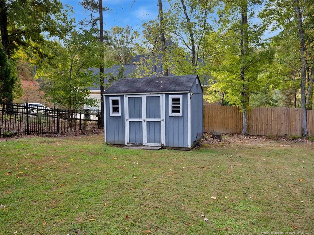 main property photo 45