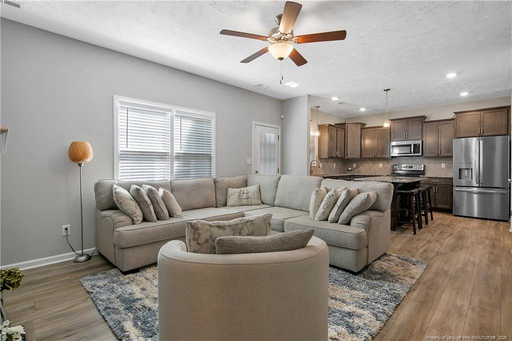 property viewer photo 12