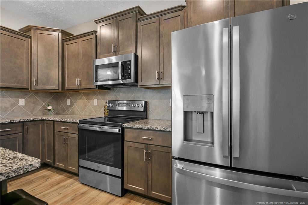 property viewer photo 19