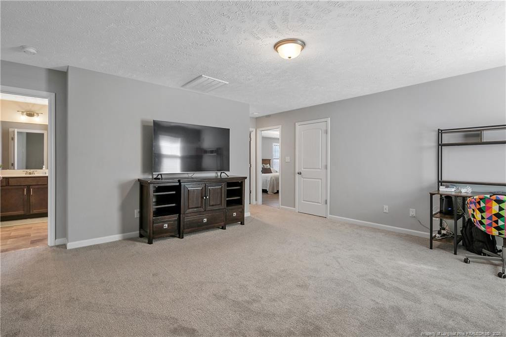 property viewer photo 25