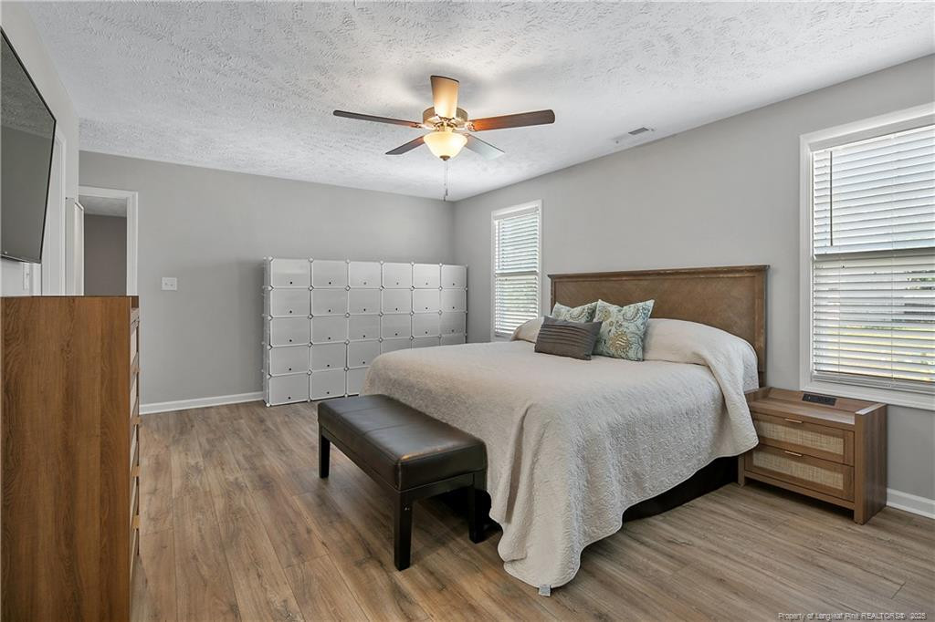 property viewer photo 30