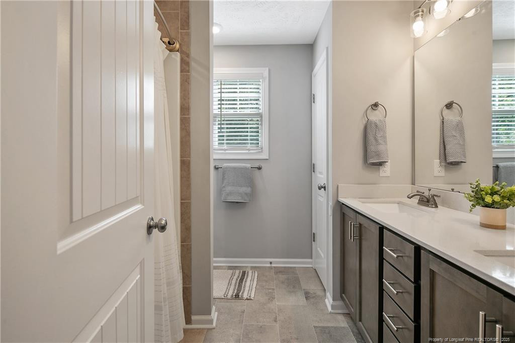 property viewer photo 31