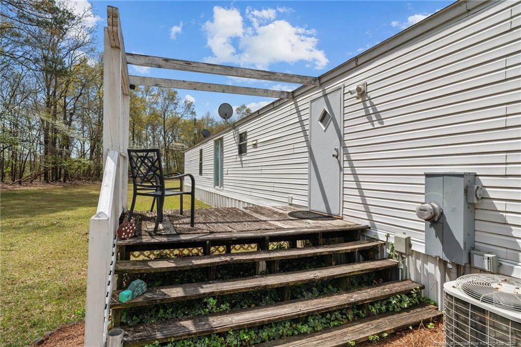 main property photo 40