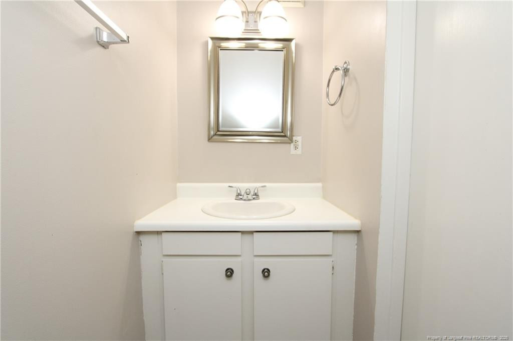 property viewer photo 12