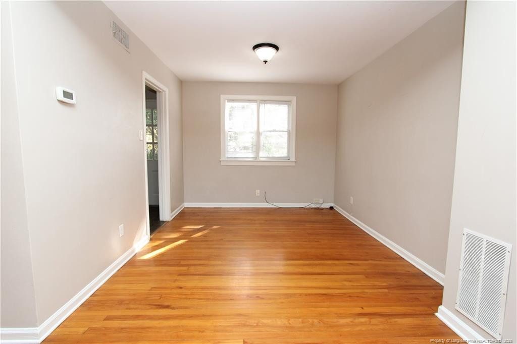 property viewer photo 5
