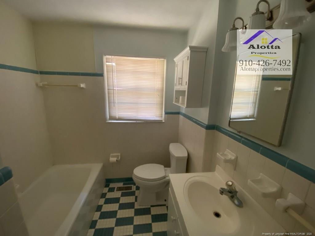 property viewer photo 6