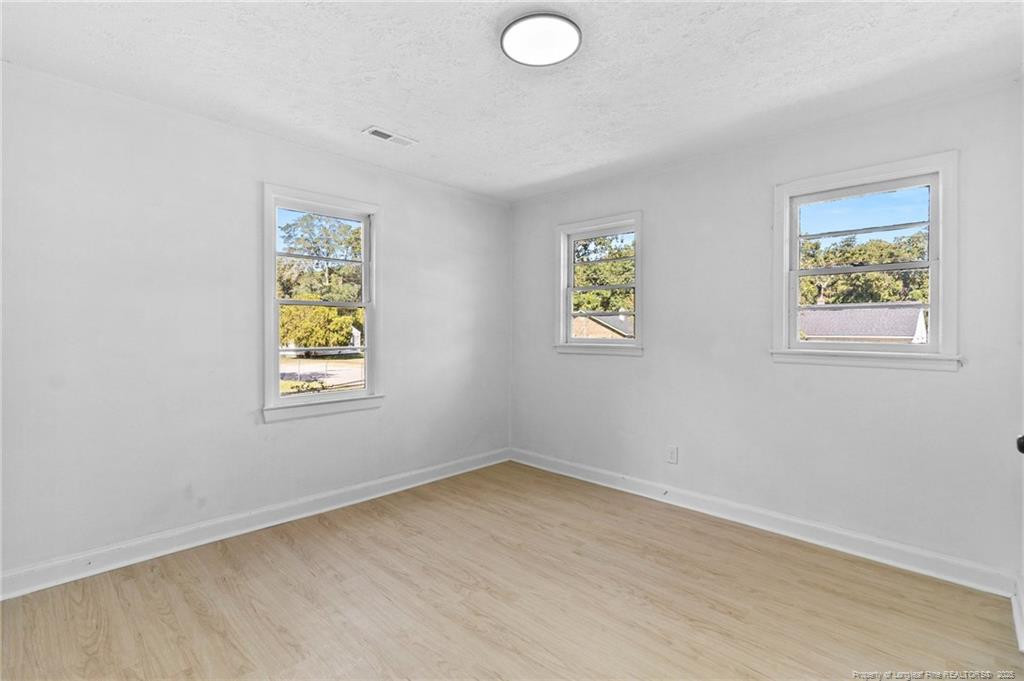 property viewer photo 10