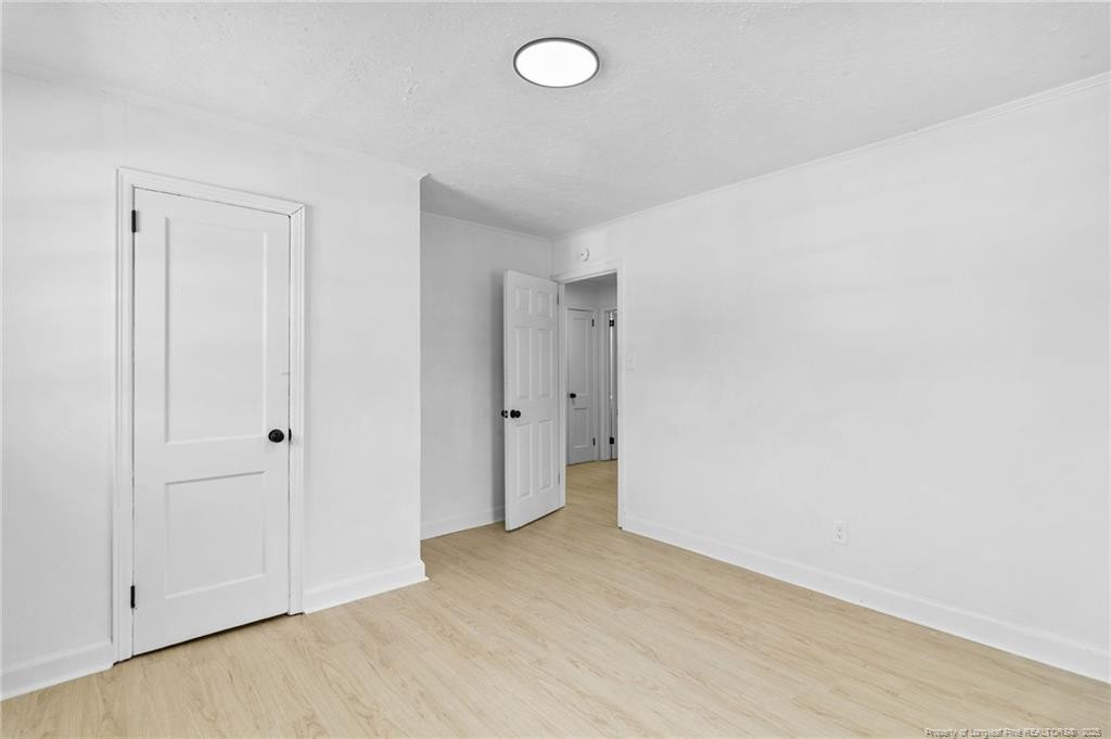 property viewer photo 11