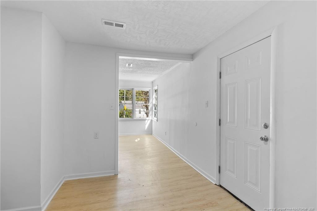 property viewer photo 9