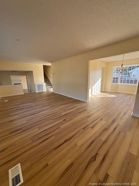 property viewer photo 3
