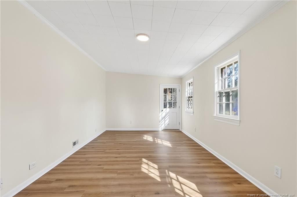 property viewer photo 26