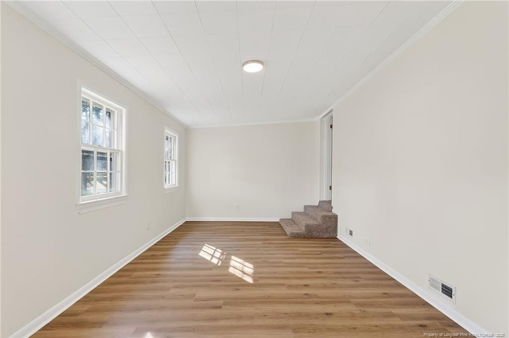 property viewer photo 27