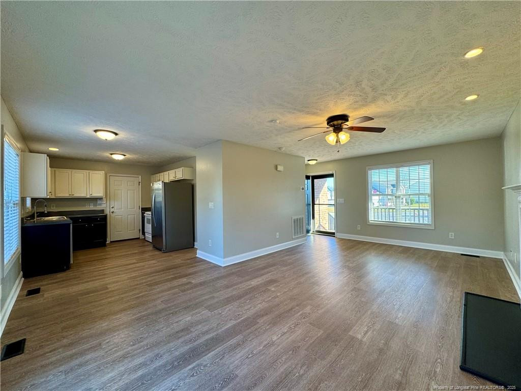 property viewer photo 14