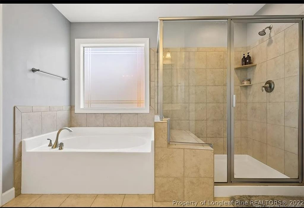 property viewer photo 16