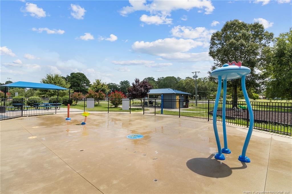property viewer photo 47