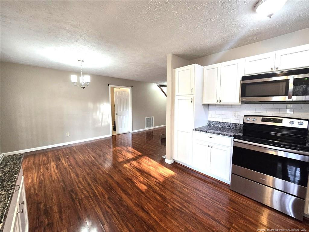 property viewer photo 5