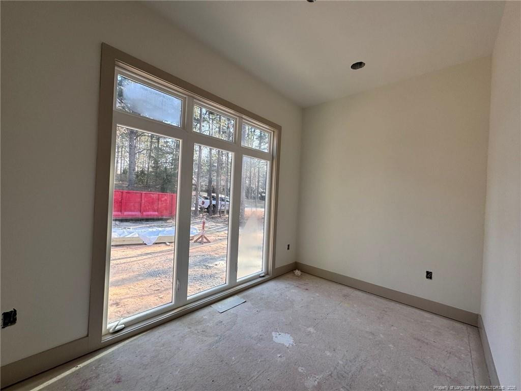 property viewer photo 25