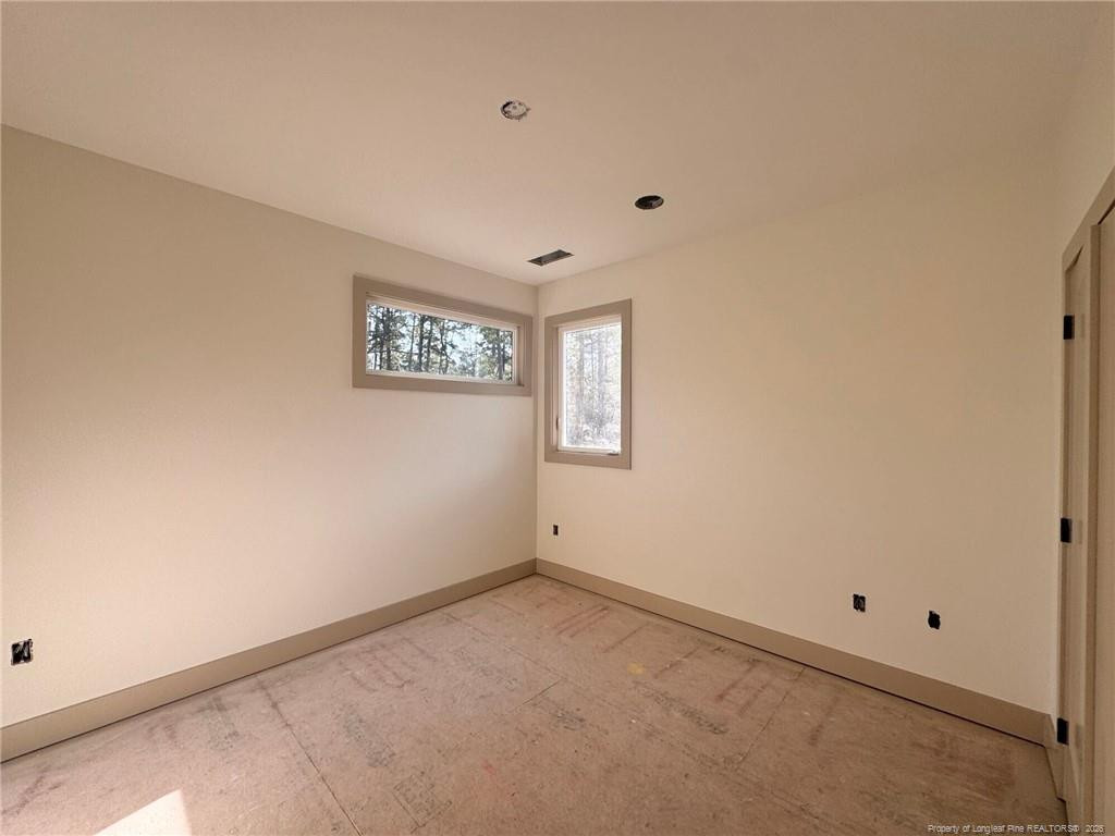 property viewer photo 35