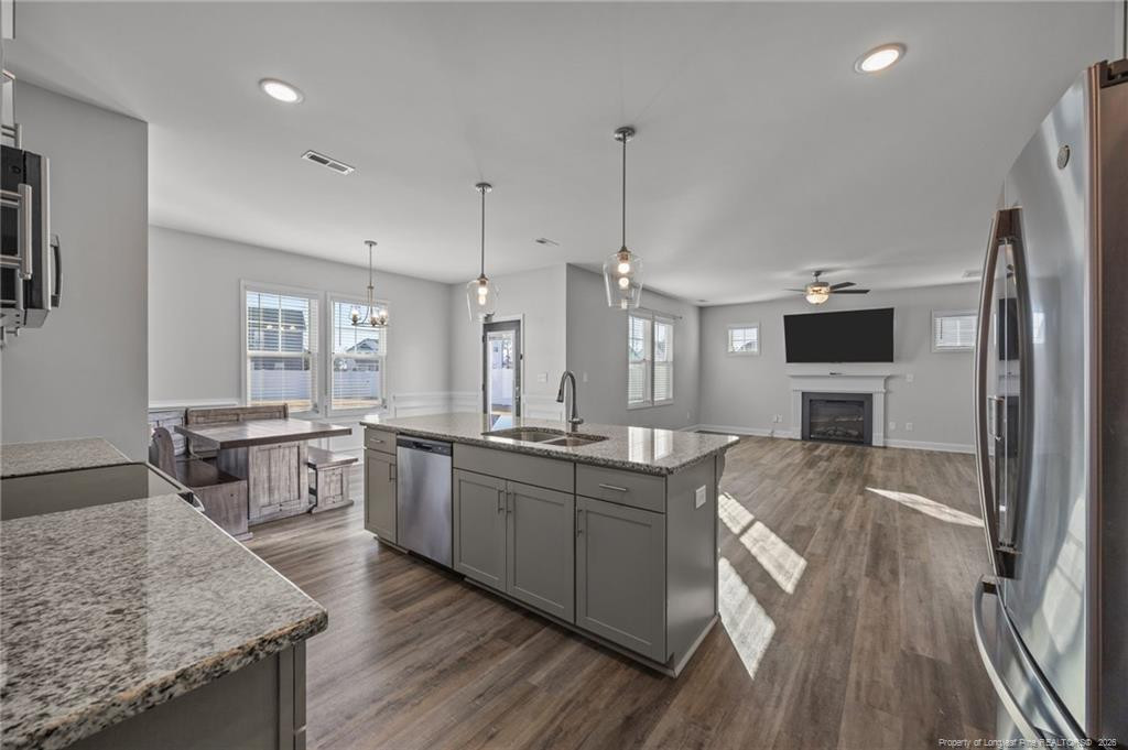 property viewer photo 10