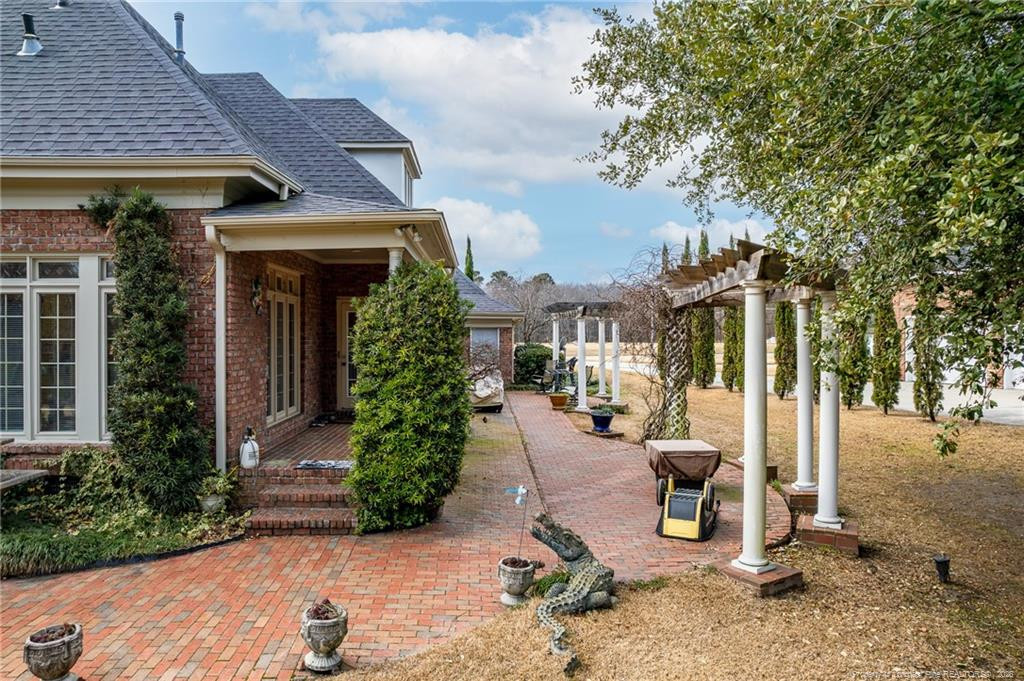 main property photo 44