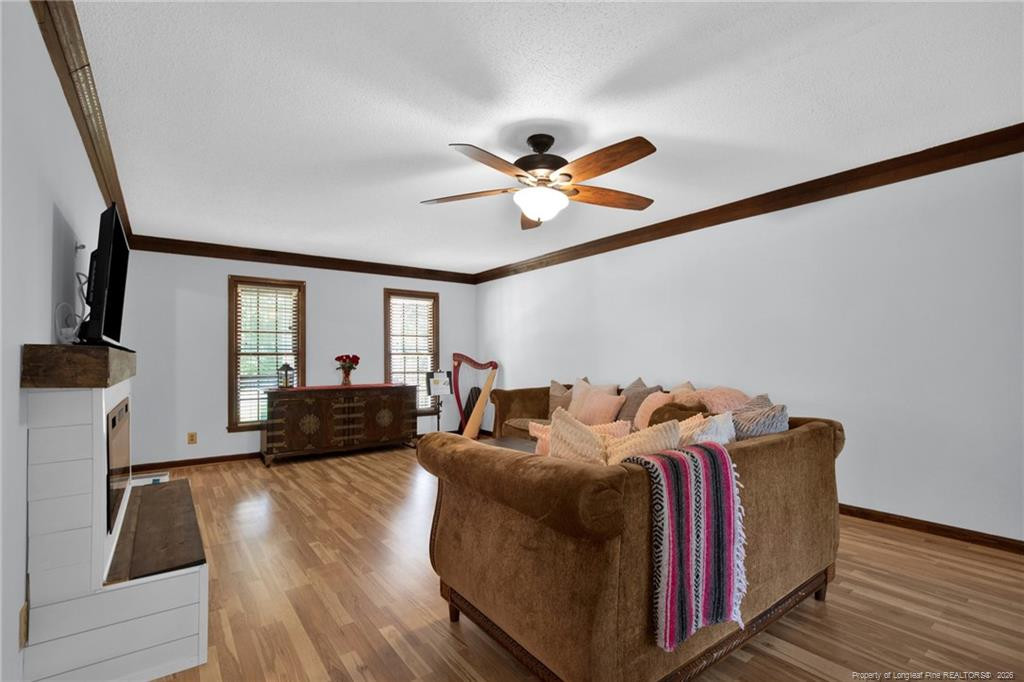property viewer photo 10