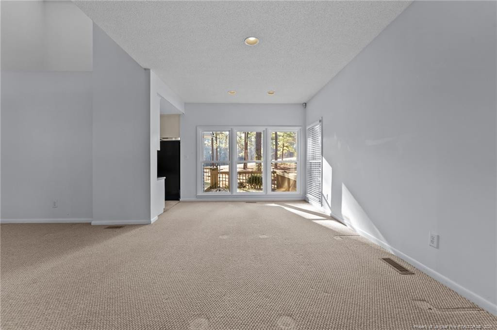 property viewer photo 28