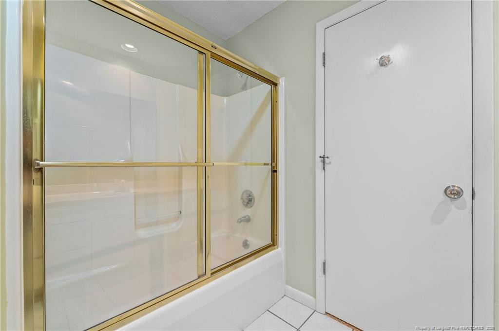 property viewer photo 42