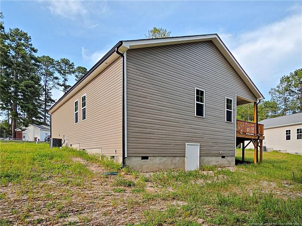 main property photo 28