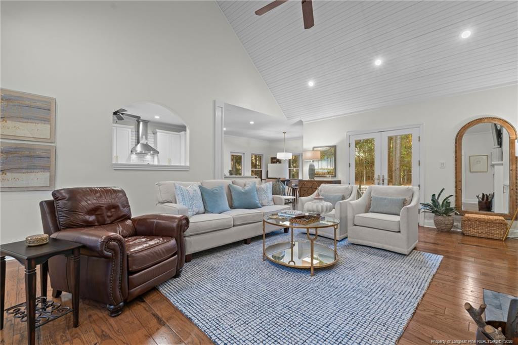 property viewer photo 19