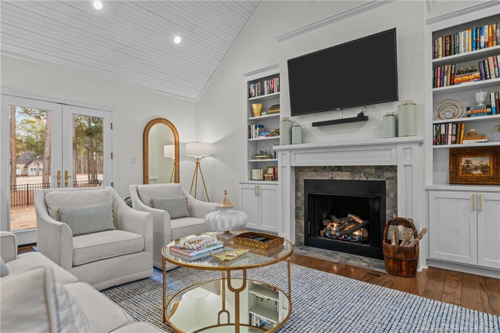 property viewer photo 21