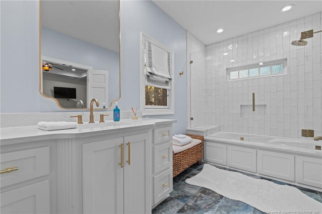 property viewer photo 28