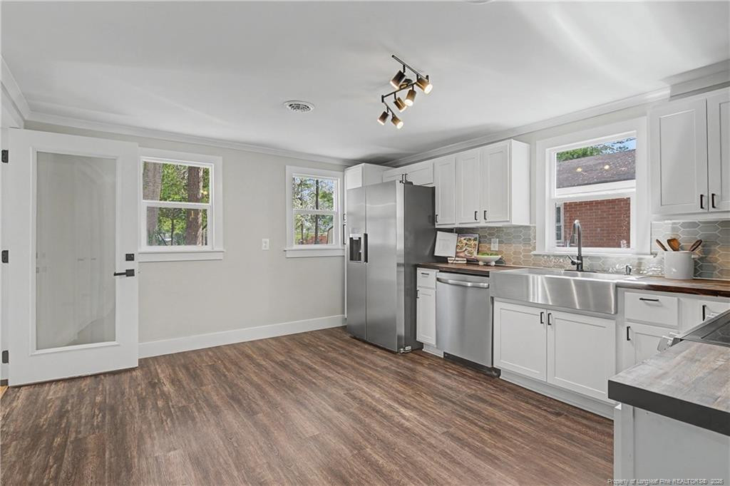 property viewer photo 10