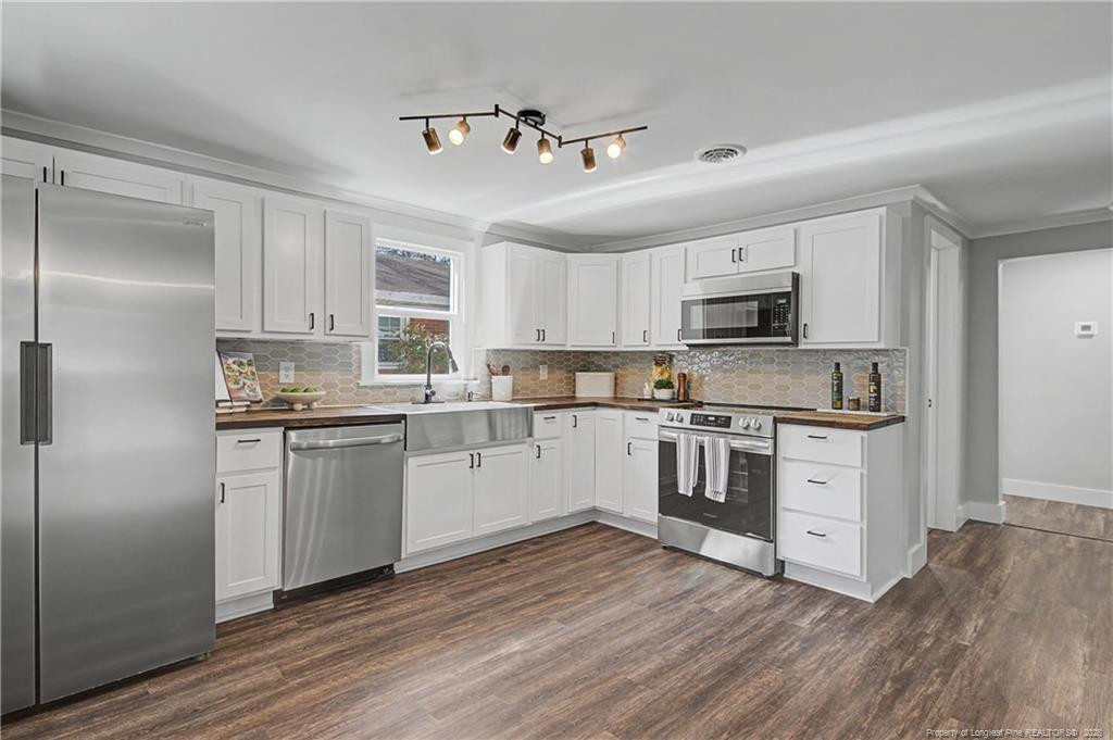 property viewer photo 12