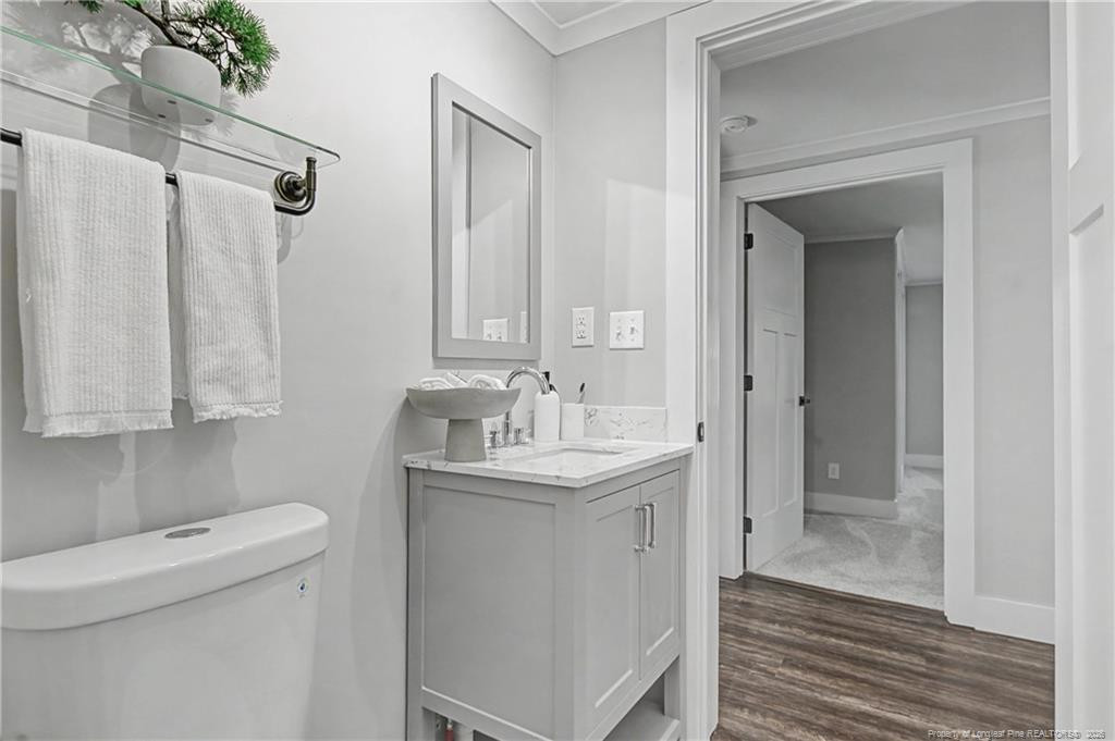 property viewer photo 26