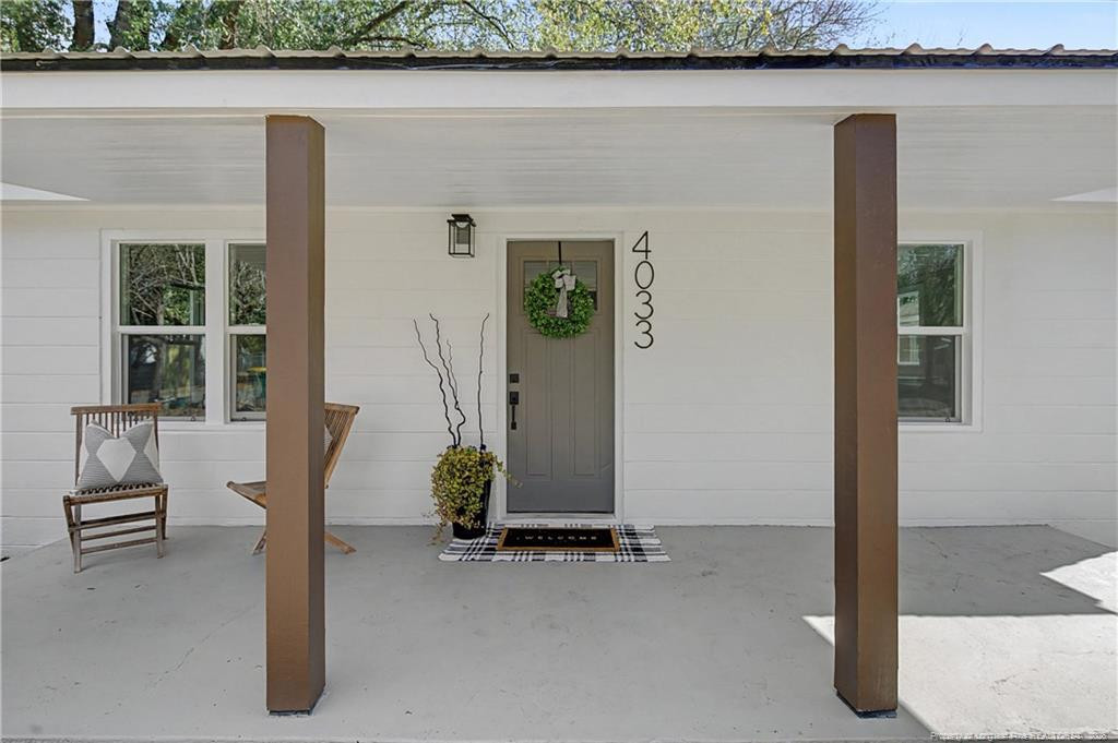 property viewer photo 3