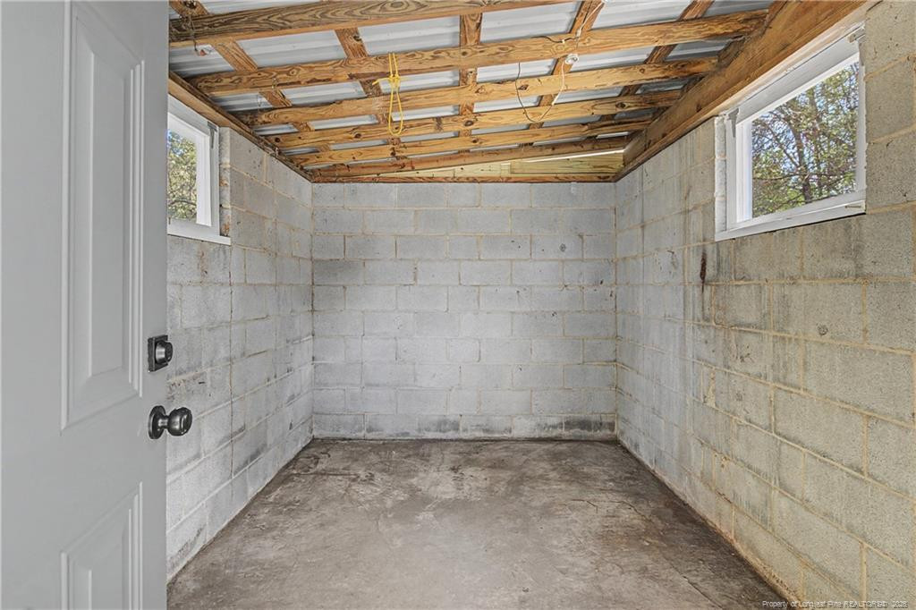 property viewer photo 35