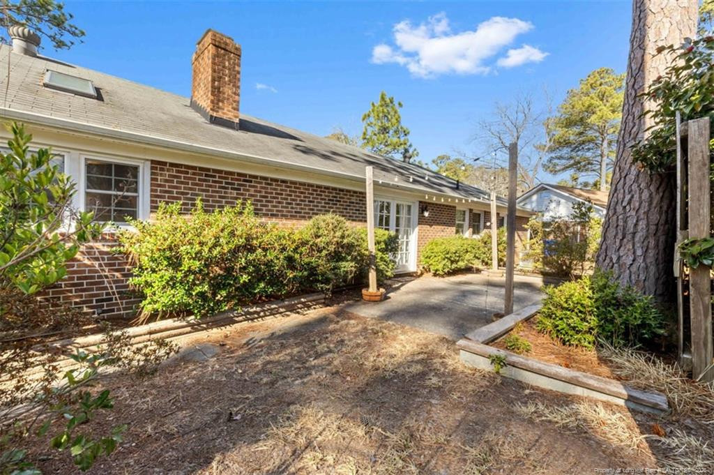 main property photo 20