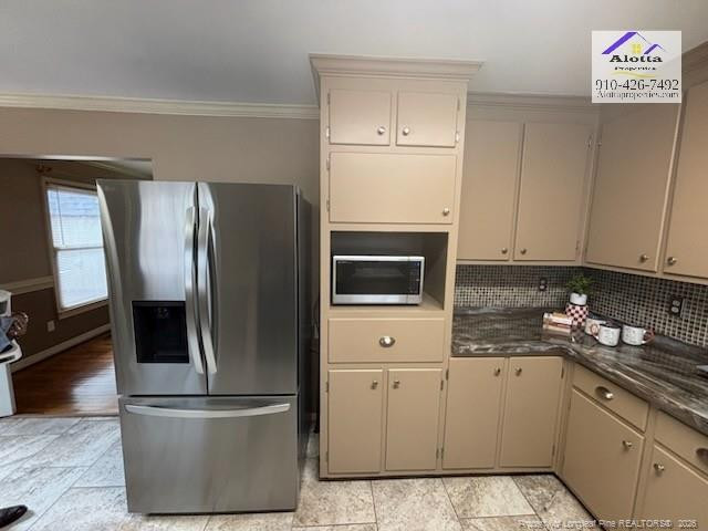 main property photo 11