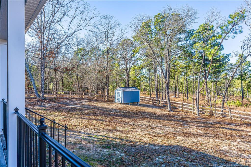 main property photo 32