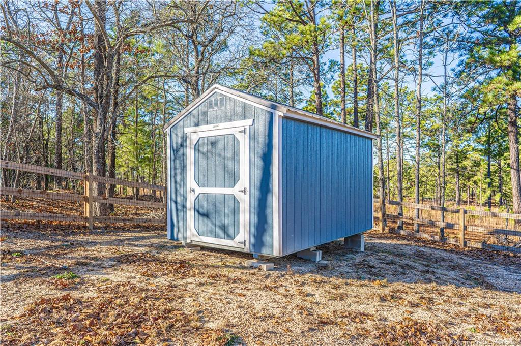 main property photo 33