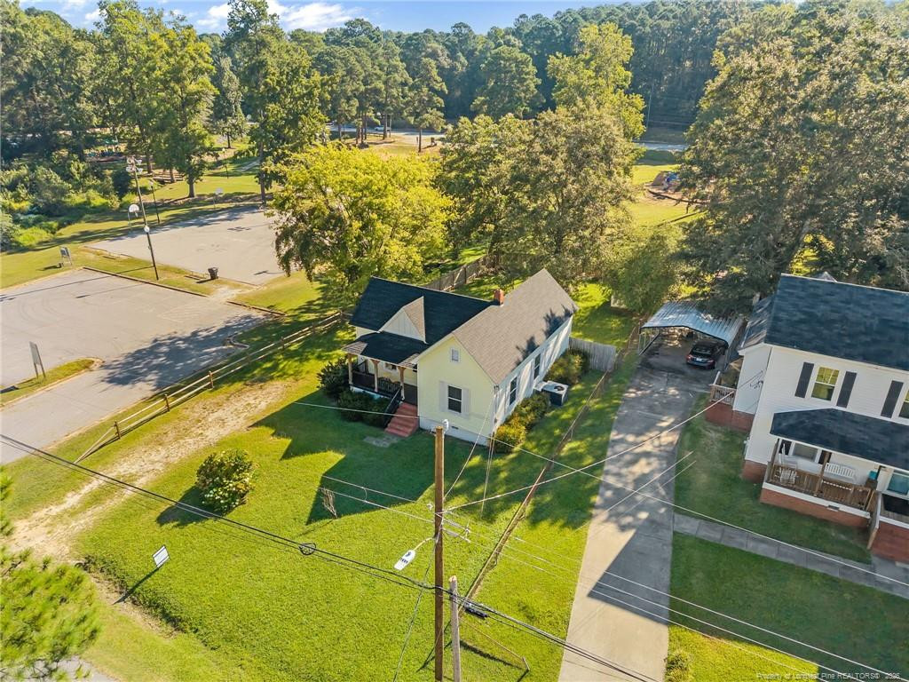 main property photo 26