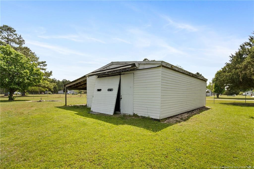 main property photo 34