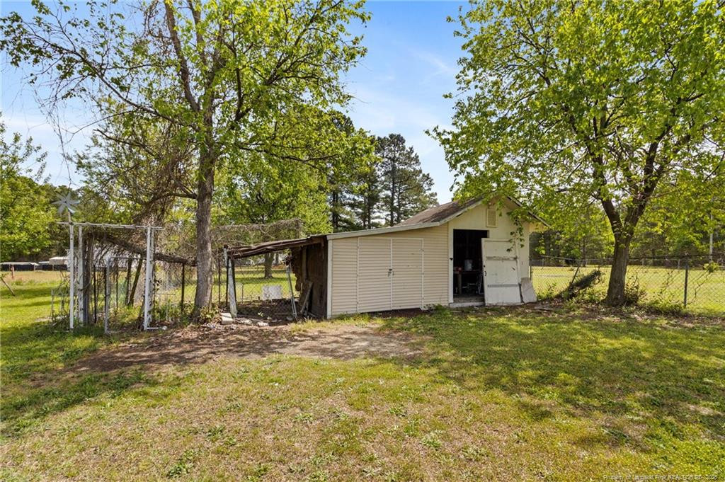 main property photo 36
