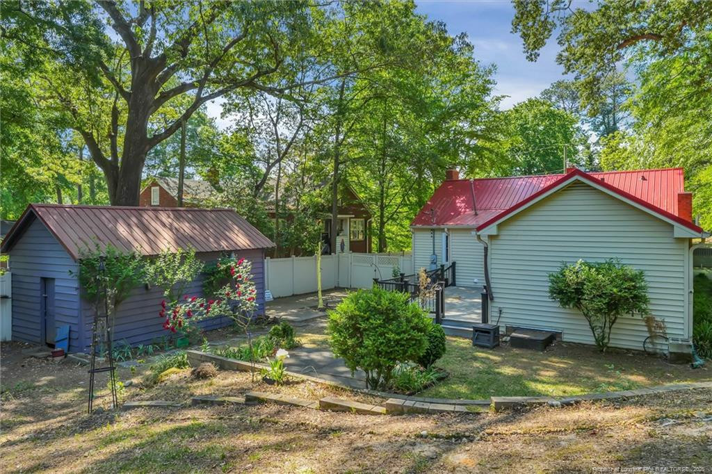 main property photo 29