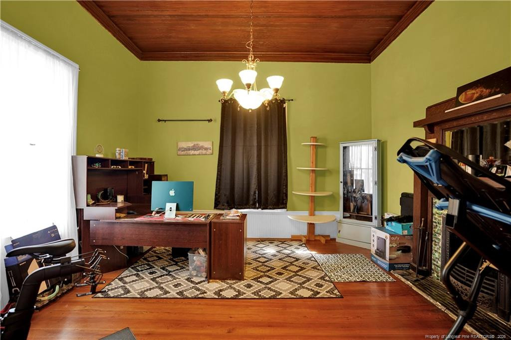 main property photo 8