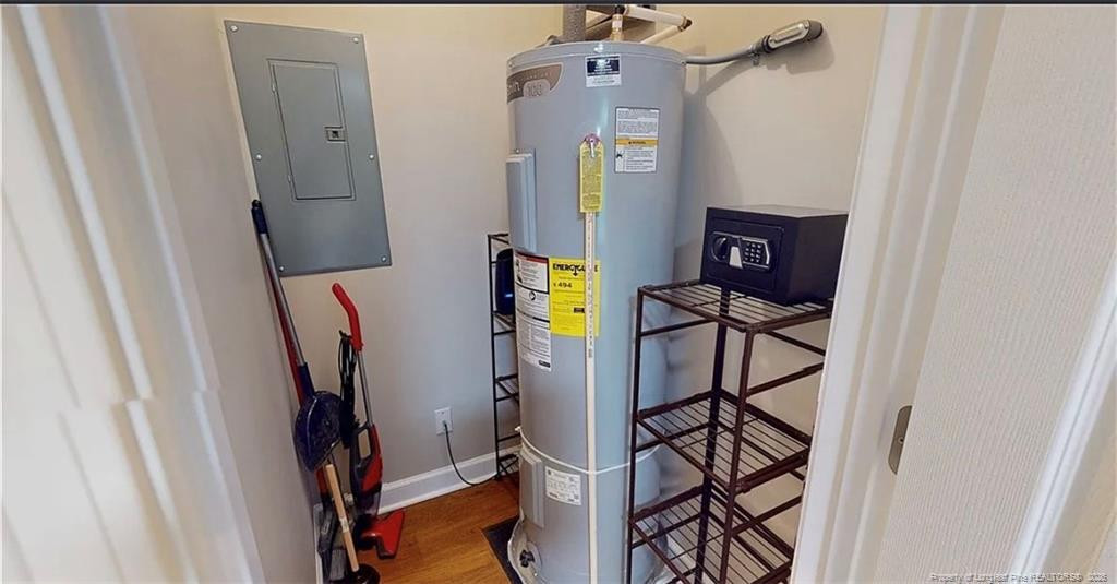 main property photo 11