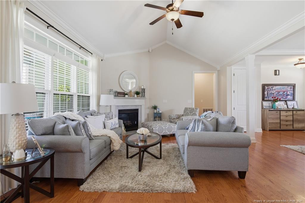 property viewer photo 10