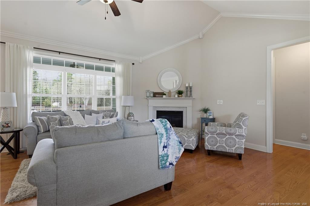 property viewer photo 9