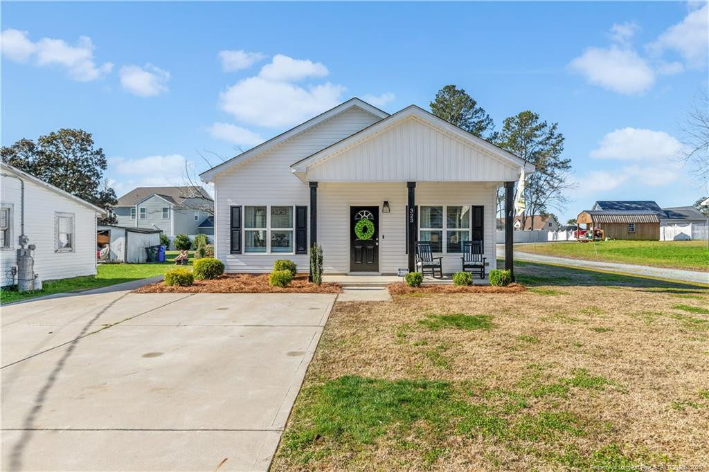 main property photo 4